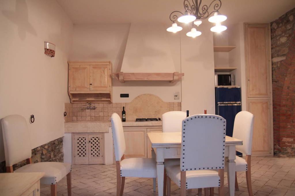 Agriturismo Gualdo Del Re Suvereto Kültér fotó
